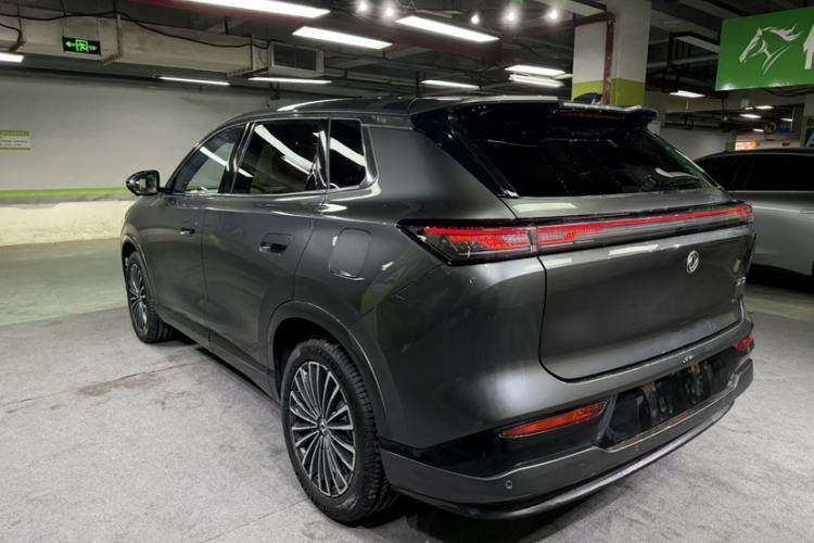 Used Dongfeng Aeolus L8 2025 Model 185KM Dream Edition Exterior 7