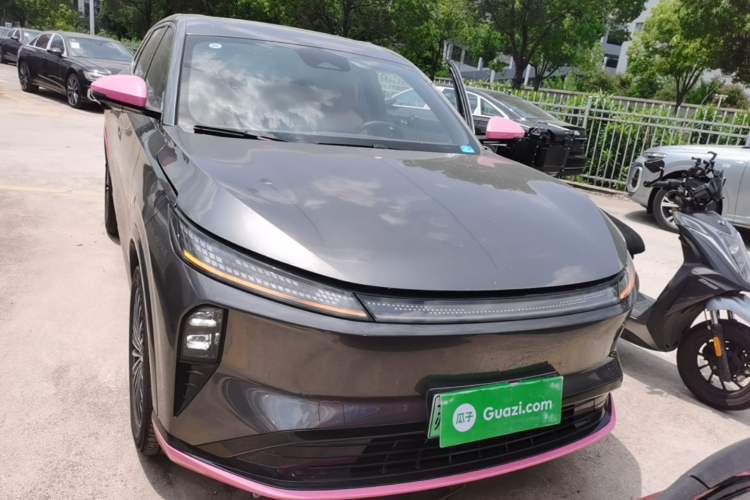 Used Dongfeng Aeolus L8 2025 Model 185KM Dream Edition Front