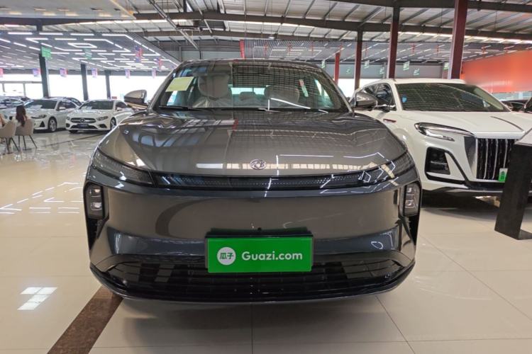 Used Dongfeng Aeolus L8 2025 Model 112KM Dream Edition Front