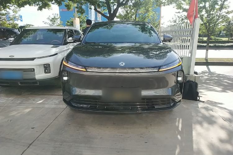 Used Dongfeng Aeolus L8 2025 Model 185KM Dream Edition Front