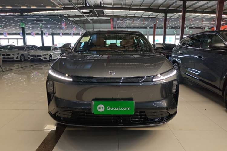 Used Dongfeng Aeolus L8 2025 Model 112KM Dream Edition Front