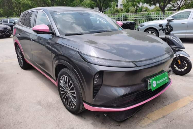 Used Dongfeng Aeolus L8 2025 Model 185KM Dream Edition Front Right 45 Deg