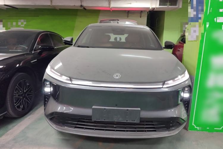 Used Dongfeng Aeolus L8 2025 Model 185KM Dream Edition Front