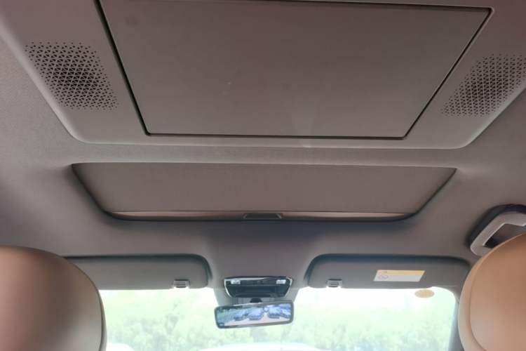 Used Dongfeng Aeolus L8 2025 Model 185KM Dream Edition Headliner