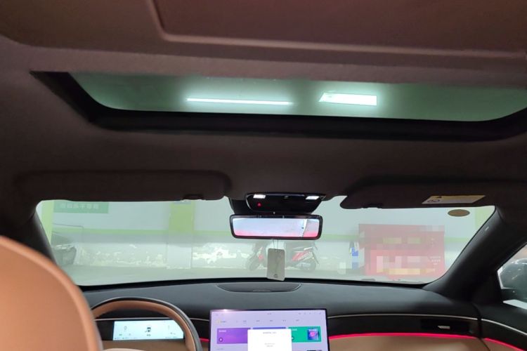 Used Dongfeng Aeolus L8 2025 Model 185KM Dream Edition Headliner