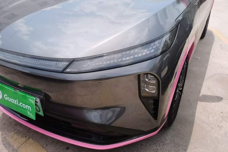Used Dongfeng Aeolus L8 2025 Model 185KM Dream Edition Left Front Headlight
