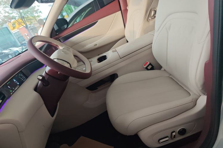 Used Dongfeng Aeolus L8 2025 Model 185KM Dream Edition Left Front Seat