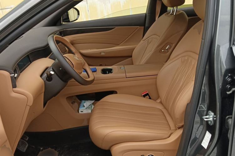 Used Dongfeng Aeolus L8 2025 Model 185KM Dream Edition Left Front Seat