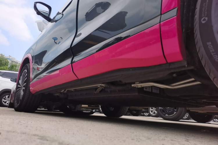 Used Dongfeng Aeolus L8 2025 Model 185KM Dream Edition Left Side Sill