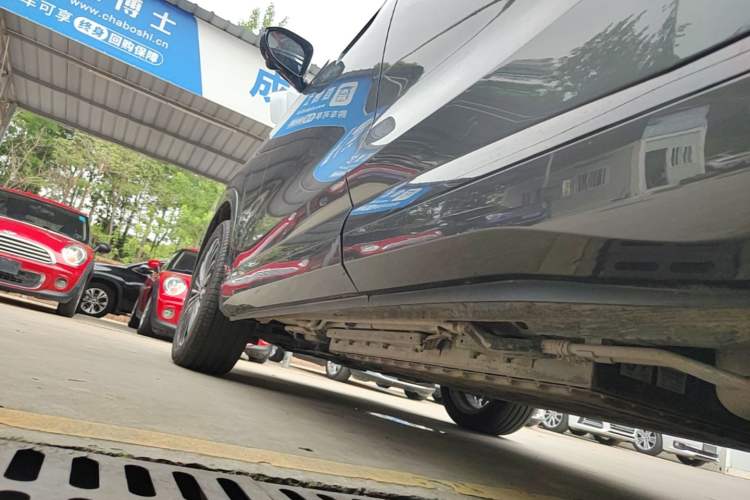 Used Dongfeng Aeolus L8 2025 Model 185KM Dream Edition Left Side Sill