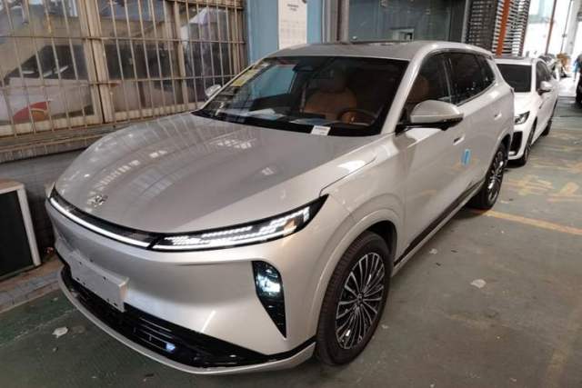 Used Dongfeng Aeolus L8 2025 Model 185KM Dream Edition