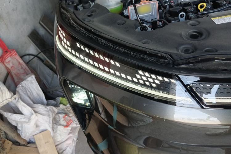 Used Dongfeng Aeolus L8 2025 Model 185KM Dream Edition Right Front Headlight