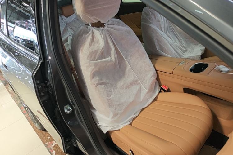 Used Dongfeng Aeolus L8 2025 Model 112KM Dream Edition Right Front Seat