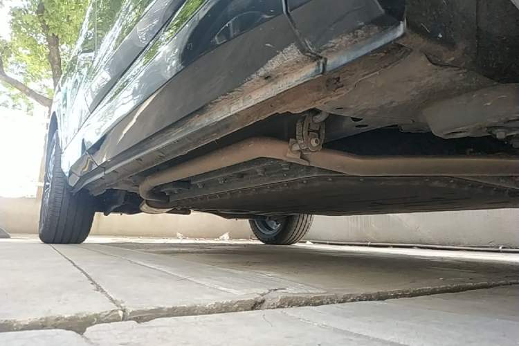 Used Dongfeng Aeolus L8 2025 Model 185KM Dream Edition Right Side Sill