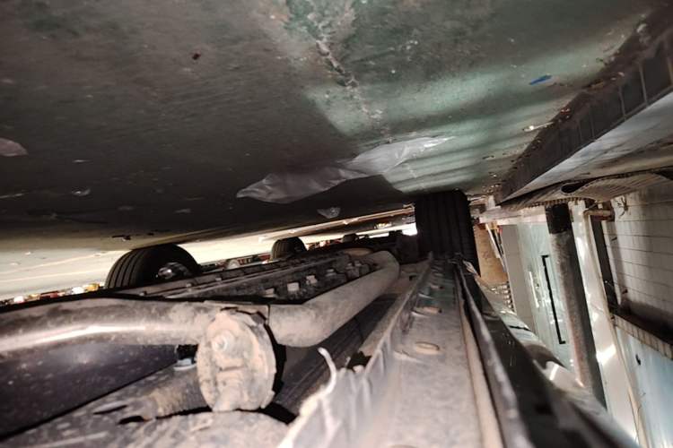 Used Dongfeng Aeolus L8 2025 Model 185KM Dream Edition Right Side Sill