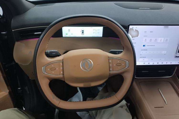 Used Dongfeng Aeolus L8 2025 Model 185KM Dream Edition Steering Wheel