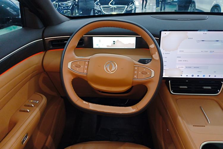 Used Dongfeng Aeolus L8 2025 Model 185KM Dream Edition Steering Wheel