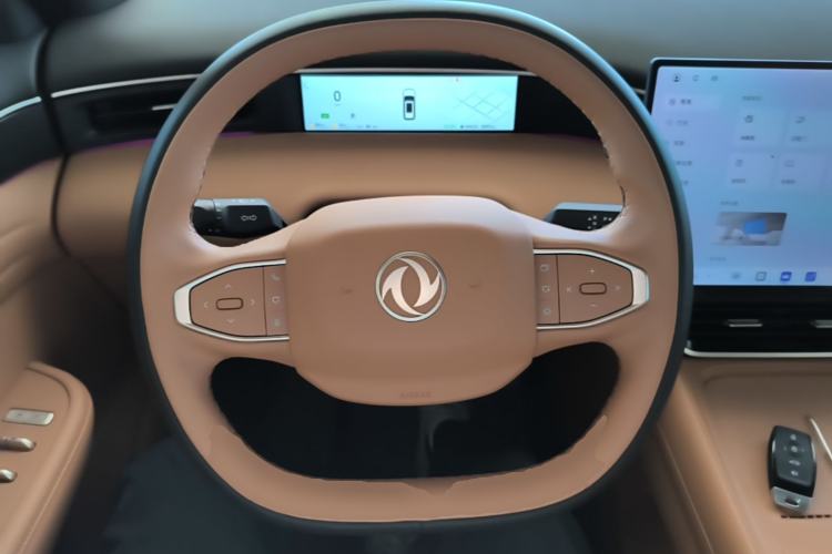 Used Dongfeng Aeolus L8 2025 Model 185KM Dream Edition Steering Wheel