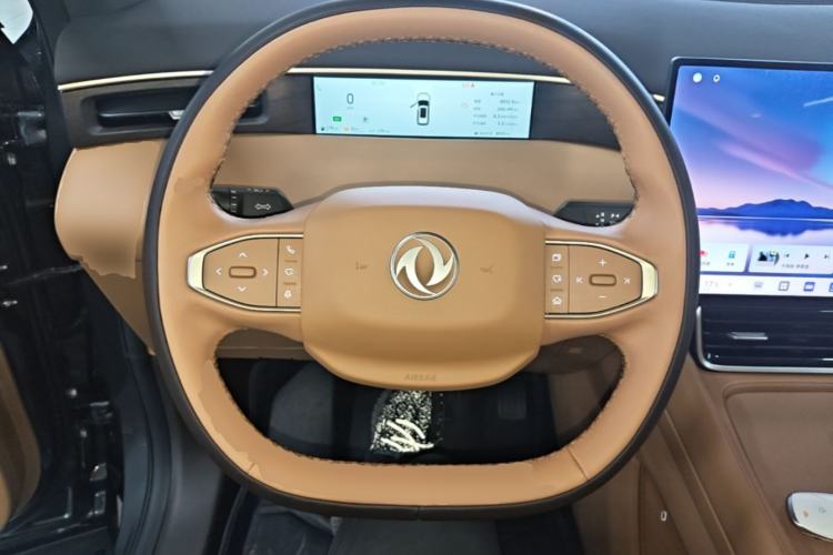 Used Dongfeng Aeolus L8 2025 Model 185KM Dream Edition Steering Wheel