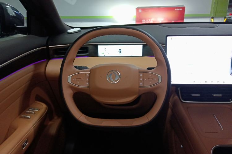 Used Dongfeng Aeolus L8 2025 Model 185KM Dream Edition Steering Wheel