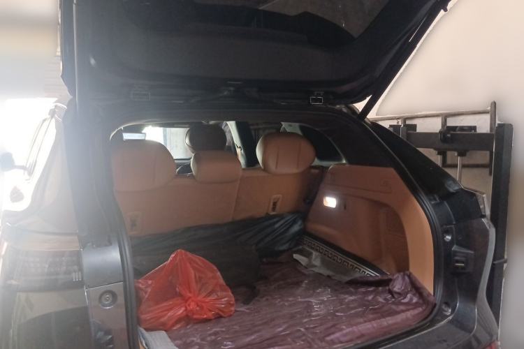 Used Dongfeng Aeolus L8 2025 Model 185KM Dream Edition Trunk