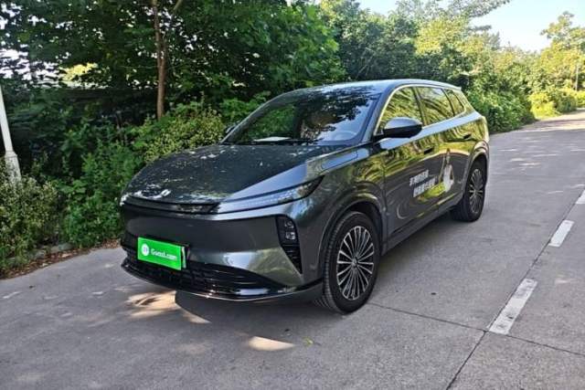 Used Dongfeng Aeolus L8 2025 Model 185KM Dream Edition