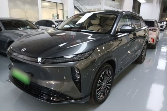 Used Dongfeng Aeolus L8 2025 Model 185KM Dream Edition