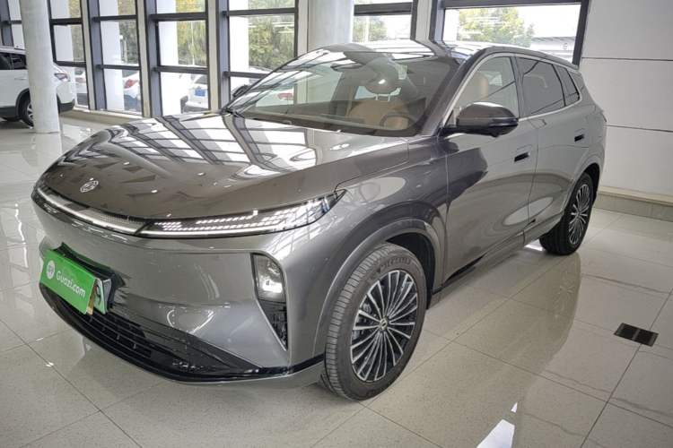 Dongfeng Aeolus L8 2025 Model 185KM Dream Edition
