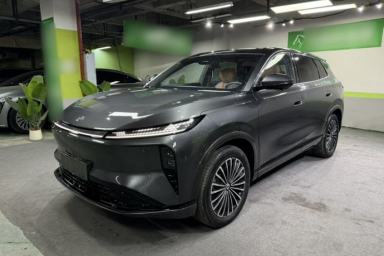Used Dongfeng Aeolus L8 2025 Model 185KM Dream Edition