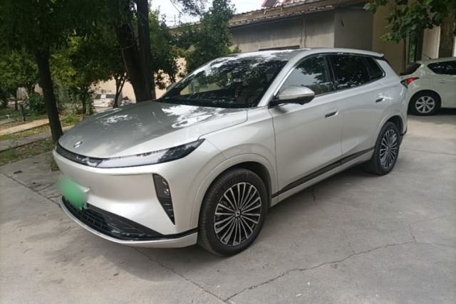 Used Dongfeng Aeolus L8 2025 Model 185KM Dream Edition