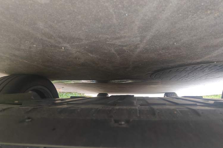 Used Dongfeng Aeolus L8 2025 Model 185KM Dream Edition Chassis Front