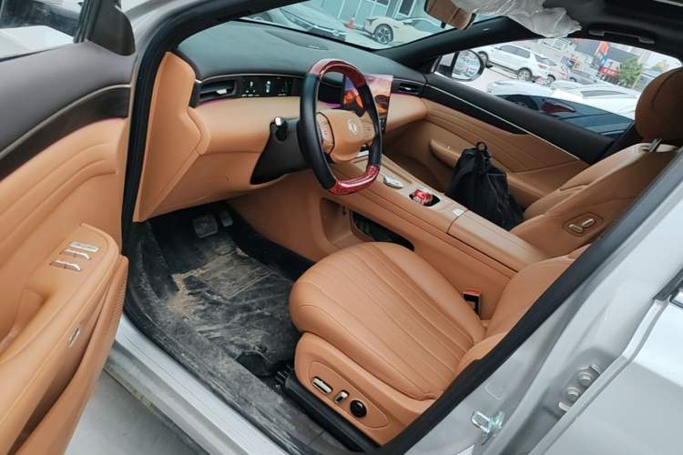 Used Dongfeng Aeolus L8 2025 Model 185KM Dream Edition Driver Seat