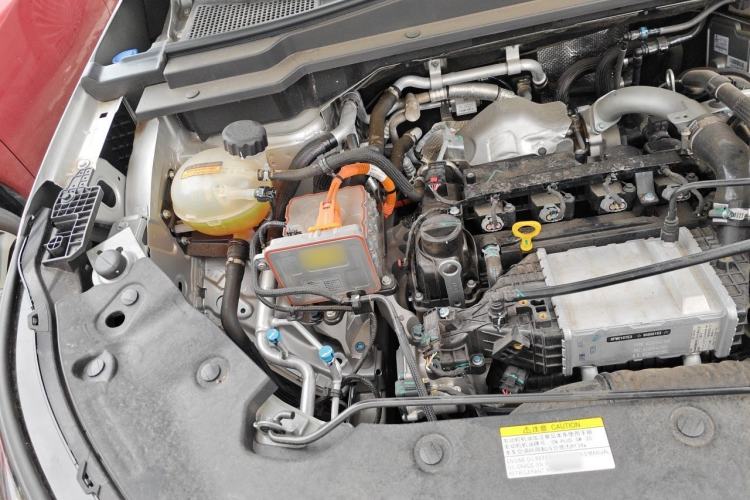 Used Dongfeng Aeolus L8 2025 Model 185KM Dream Edition Engine Bay Right