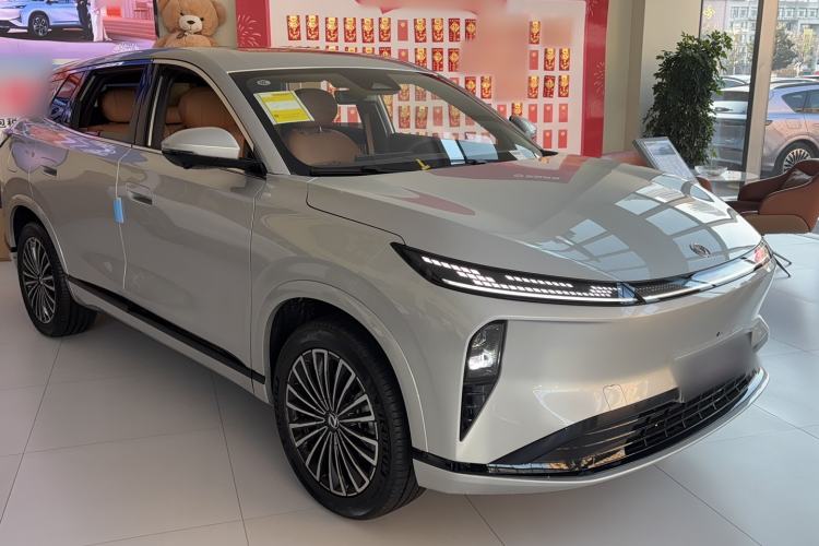 Used Dongfeng Aeolus L8 2025 Model 185KM Dream Edition Exterior 2