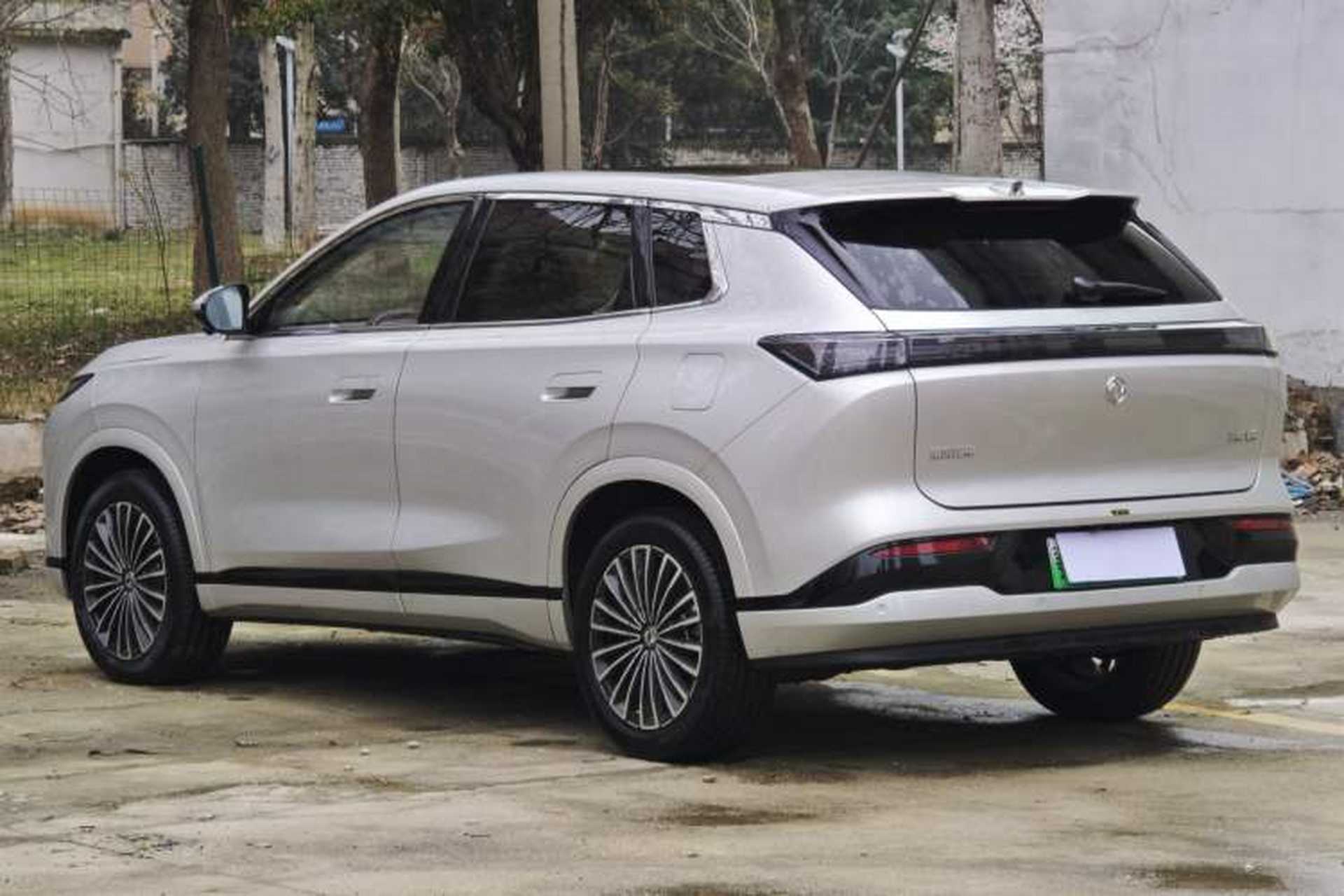 Used Dongfeng Aeolus L8 2025 Model 112KM Dream Edition Exterior 4