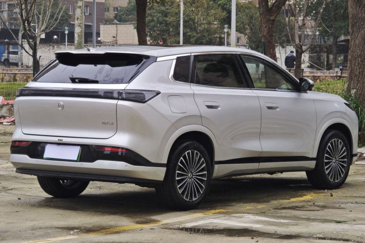 Used Dongfeng Aeolus L8 2025 Model 112KM Dream Edition Exterior 6