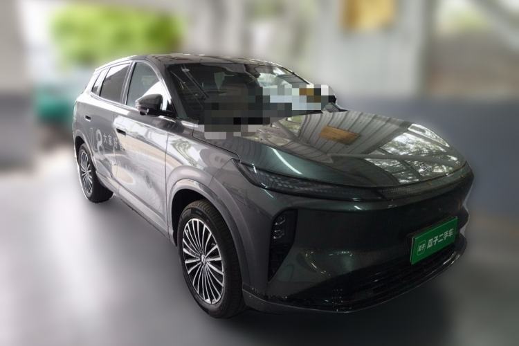 Used Dongfeng Aeolus L8 2025 Model 185KM Dream Edition Front Right 45 Deg