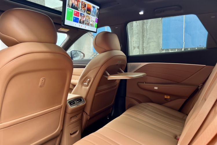 Used Dongfeng Aeolus L8 2025 Model 185KM Dream Edition Interior 3
