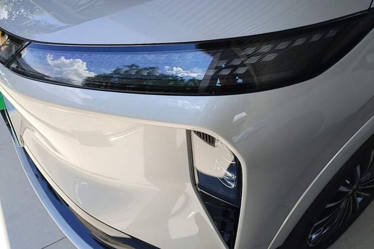 Used Dongfeng Aeolus L8 2025 Model 185KM Dream Edition Left Front Headlight
