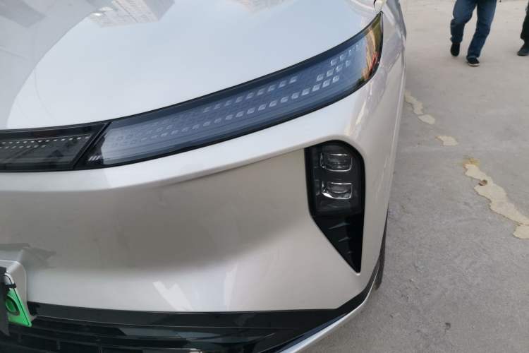 Used Dongfeng Aeolus L8 2025 Model 112KM Dream Edition Left Front Headlight