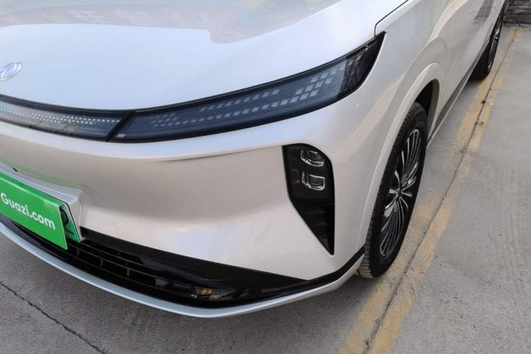 Used Dongfeng Aeolus L8 2025 Model 112KM Dream Edition Left Front Headlight