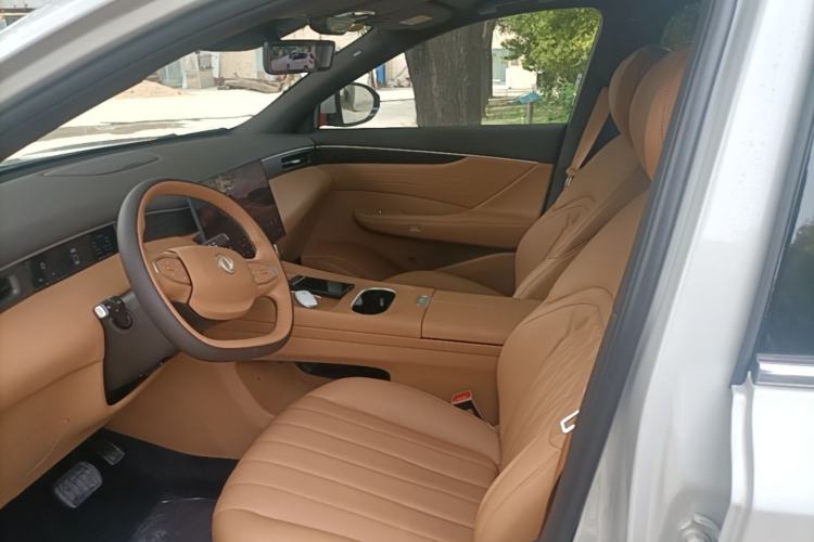 Used Dongfeng Aeolus L8 2025 Model 185KM Dream Edition Left Front Seat