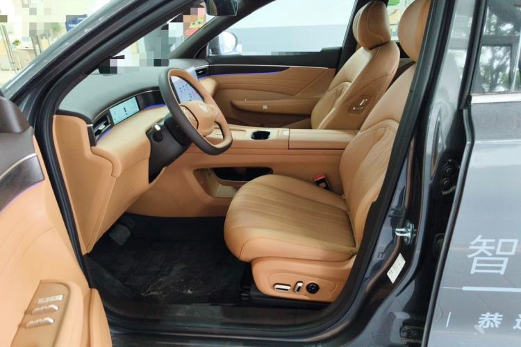 Used Dongfeng Aeolus L8 2025 Model 185KM Dream Edition Left Front Seat