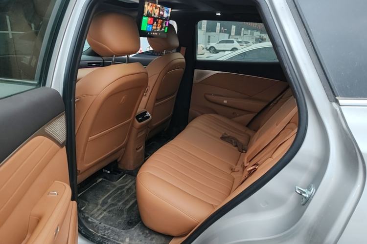 Used Dongfeng Aeolus L8 2025 Model 185KM Dream Edition Left Rear Seat