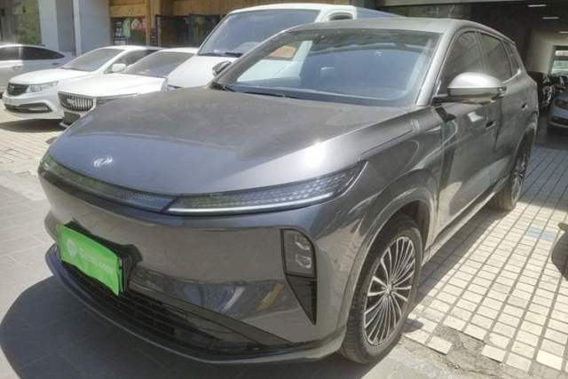 Used Dongfeng Aeolus L8 2025 Model 185KM Dream Edition