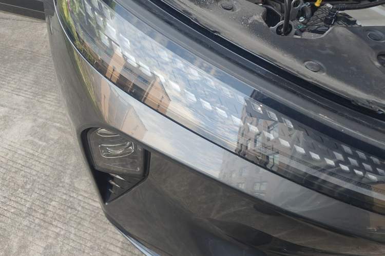 Used Dongfeng Aeolus L8 2025 Model 185KM Dream Edition Right Front Headlight