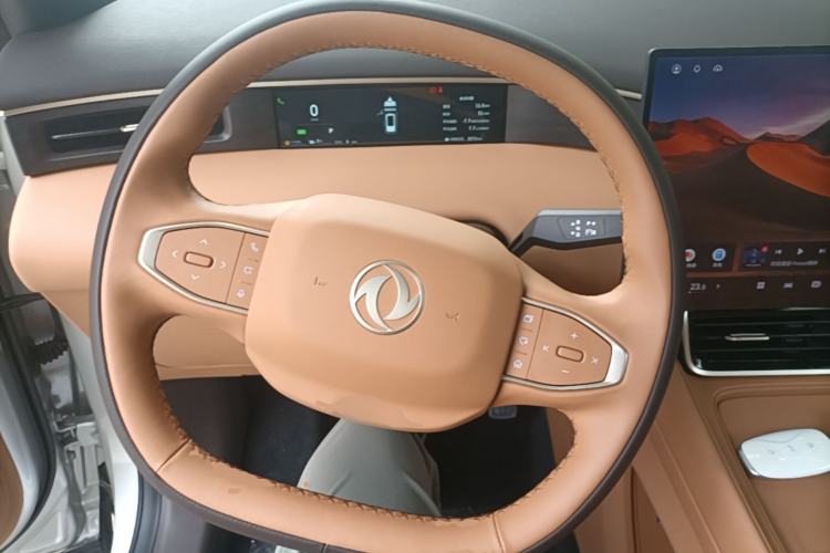 Used Dongfeng Aeolus L8 2025 Model 185KM Dream Edition Steering Wheel