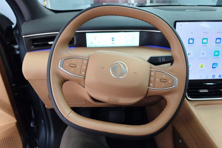 Used Dongfeng Aeolus L8 2025 Model 185KM Dream Edition Steering Wheel