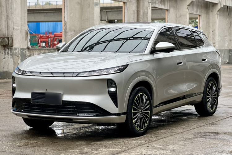 Used Dongfeng Aeolus L8 2025 Model 185KM Dream Edition Guazi used car, China used car export, Used car for sale, Used Dongfeng Aeolus cars, Cheapest cars for sale