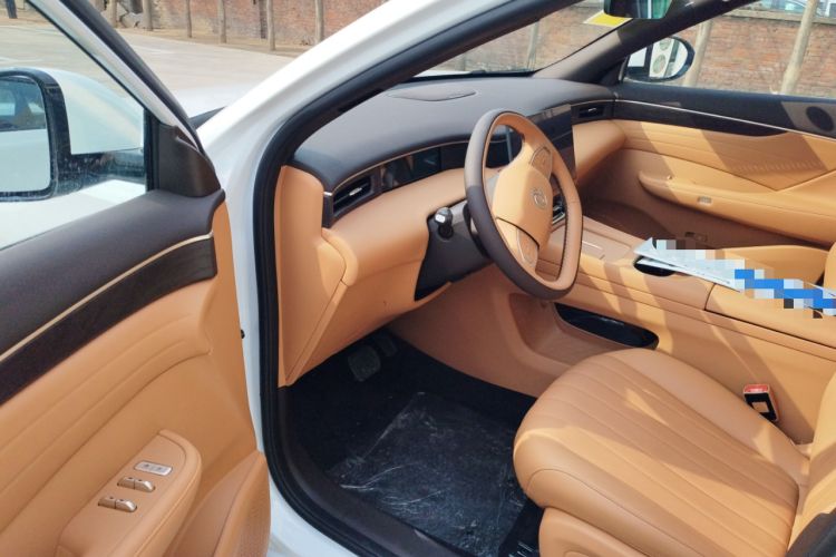 Used Dongfeng Aeolus L8 2025 Model 185KM Dream Edition Driver Seat